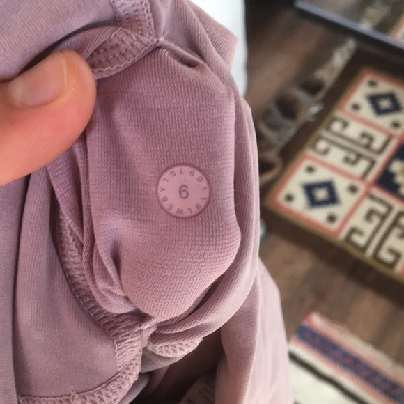 NWOT lululemon leggings - Picture 6 of 6